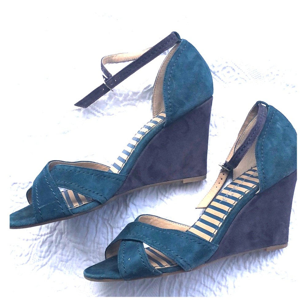 Splendid peep toe wedge